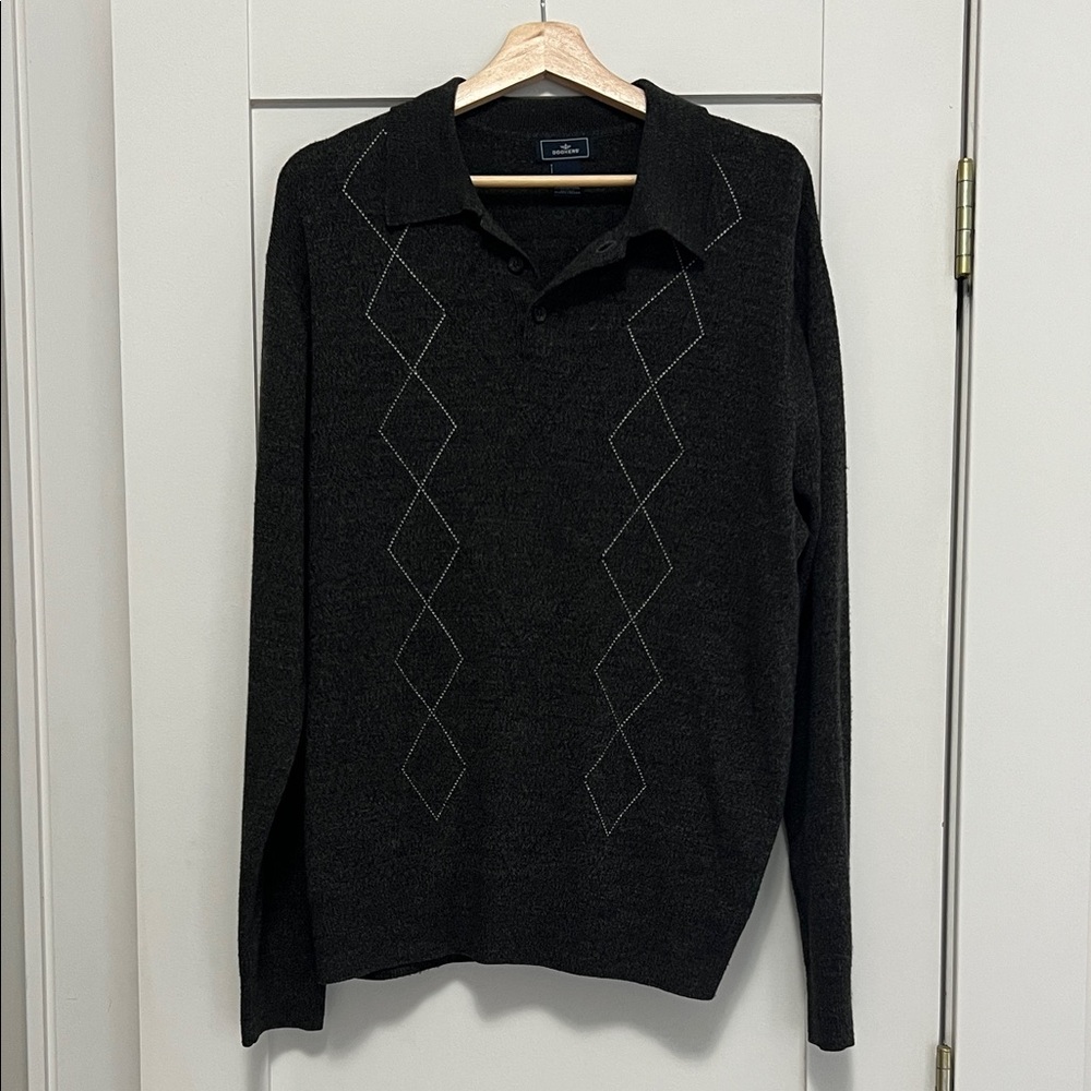 Dockers Men's Black V-Neck Polo Sweater with Argyle Stitch
